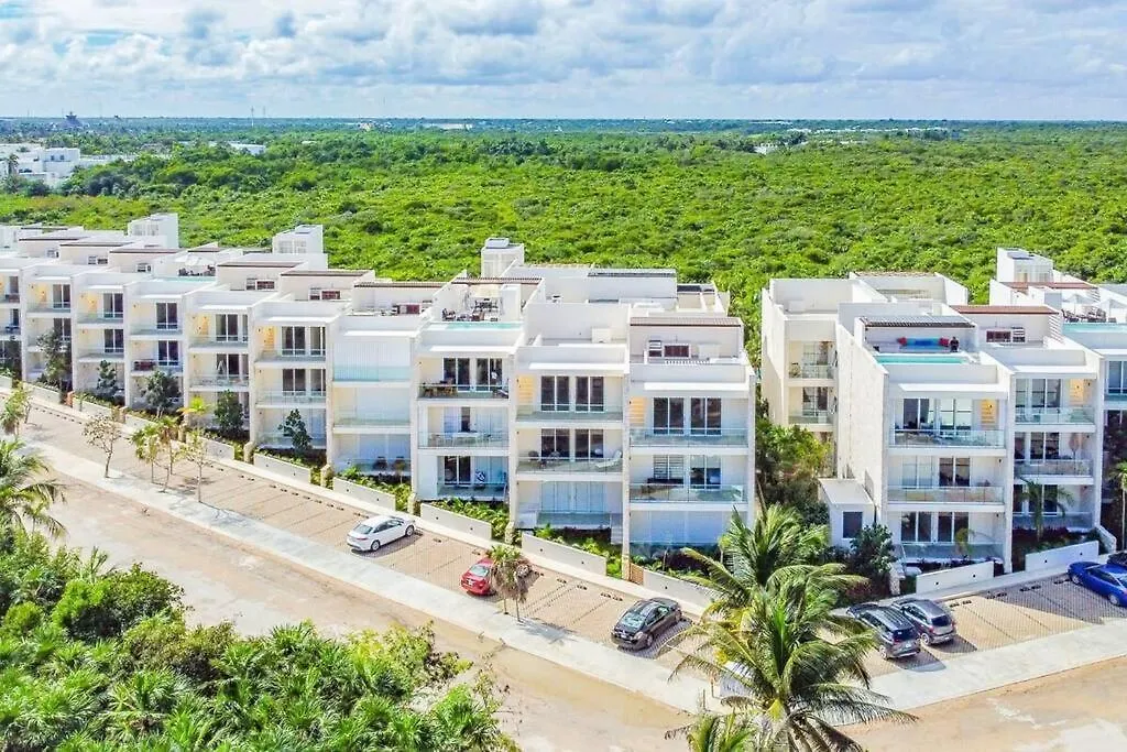 Tortuga Azul Private Terrace Rooftop Pool W Bbq Beach Access 11 Pools Free Beach Club Akumal Apartment