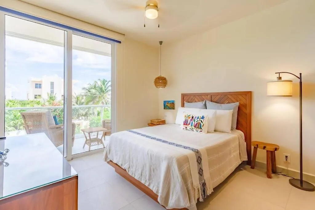 Tortuga Azul Private Terrace Rooftop Pool W Bbq Beach Access 11 Pools Free Beach Club Akumal 0*,  Mexico